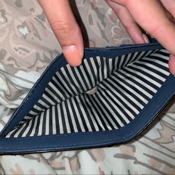 Kate Spade Wallet - Picture 5 of 6